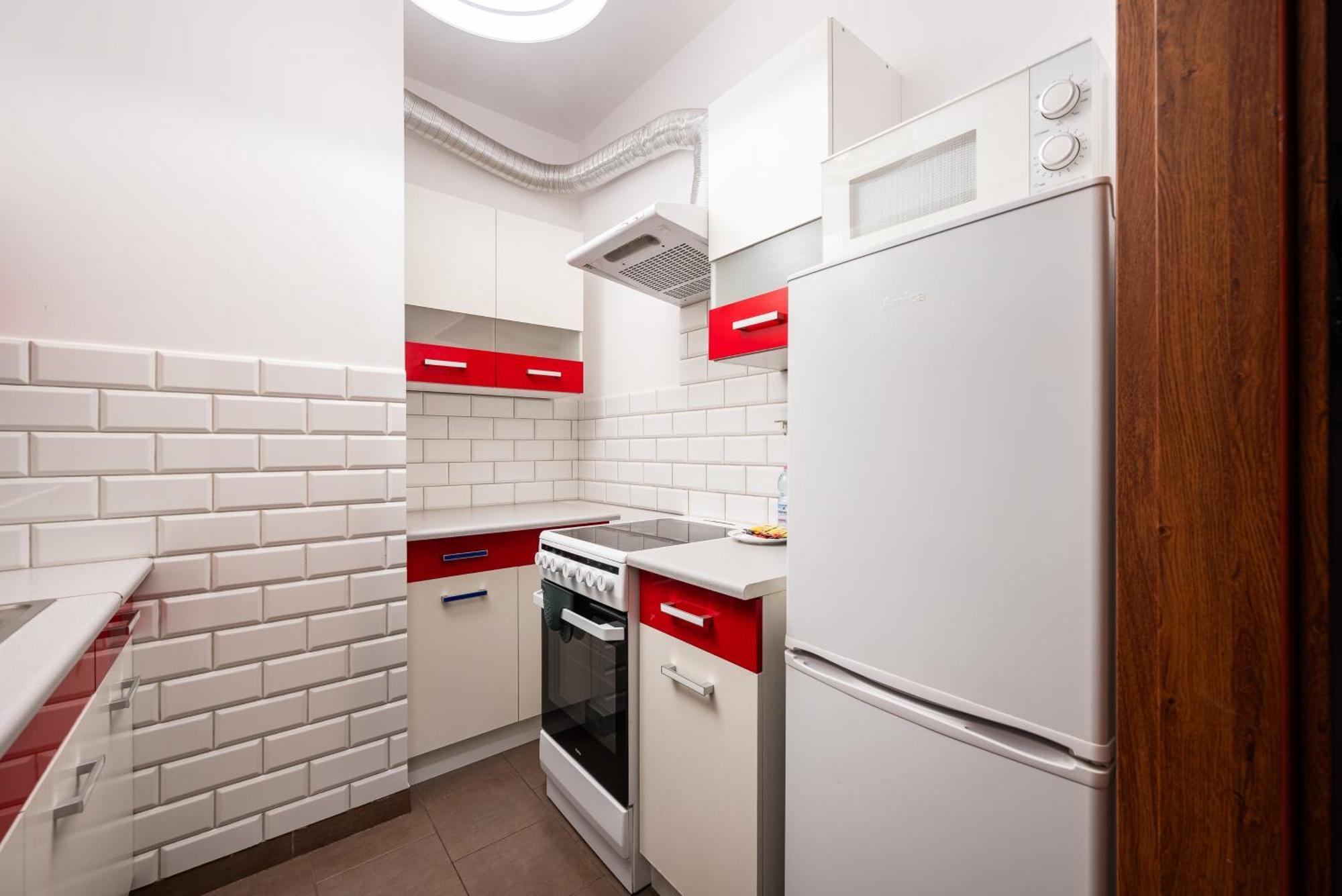 Metro Plocka Cosy Apartment Warsawa Bagian luar foto